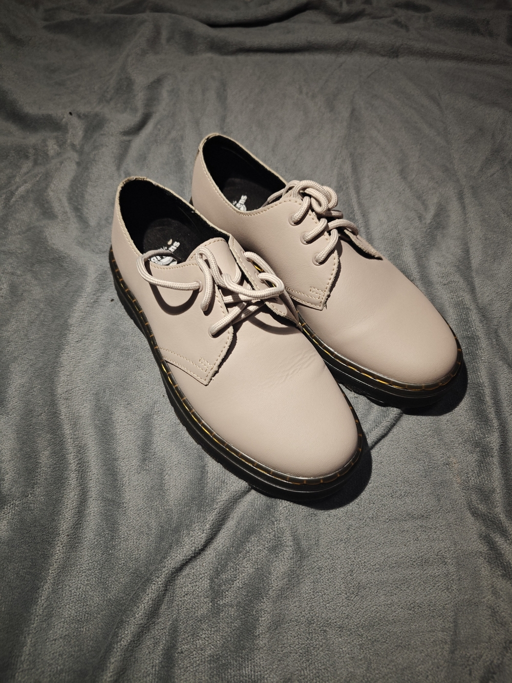 Dr. Martens ZavalaLo NWOB Leather Oxford Shoes Women’s 7 Men’s 6 - Taupe- New